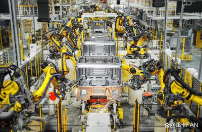 叫板奔馳eActros，這款國產(chǎn)純電重卡如何憑借人工智能集成服務(wù)脫穎而出